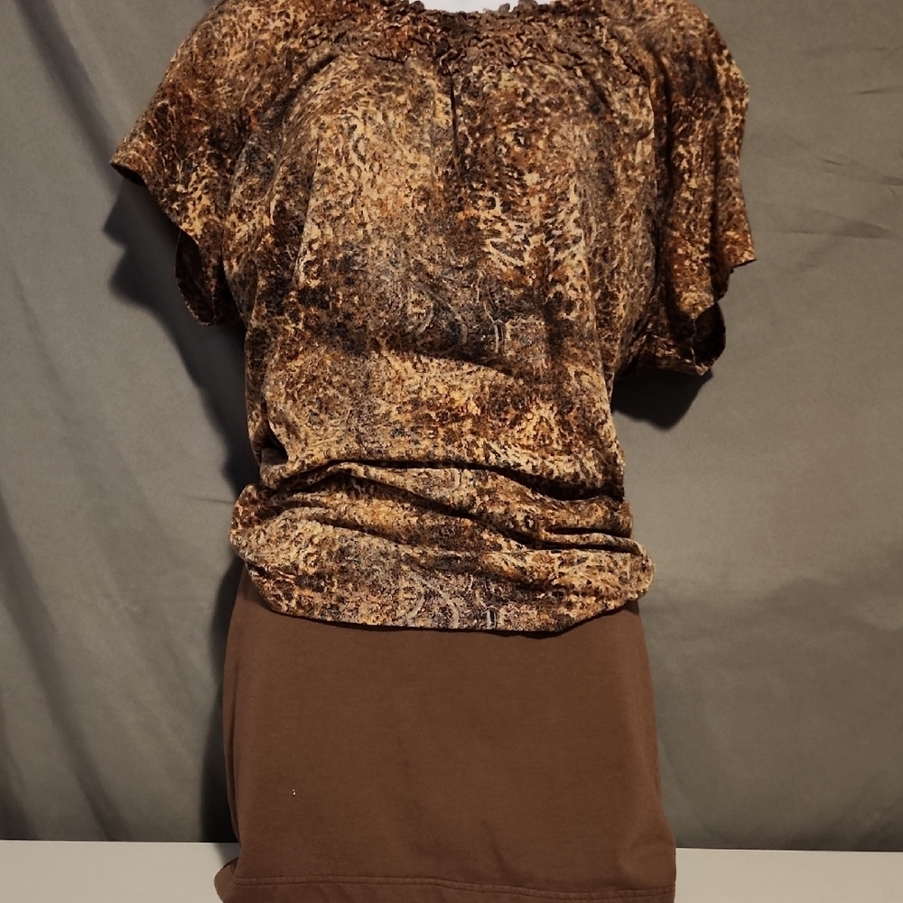 Brown Mini Skirt with Ruched Relaxed Style